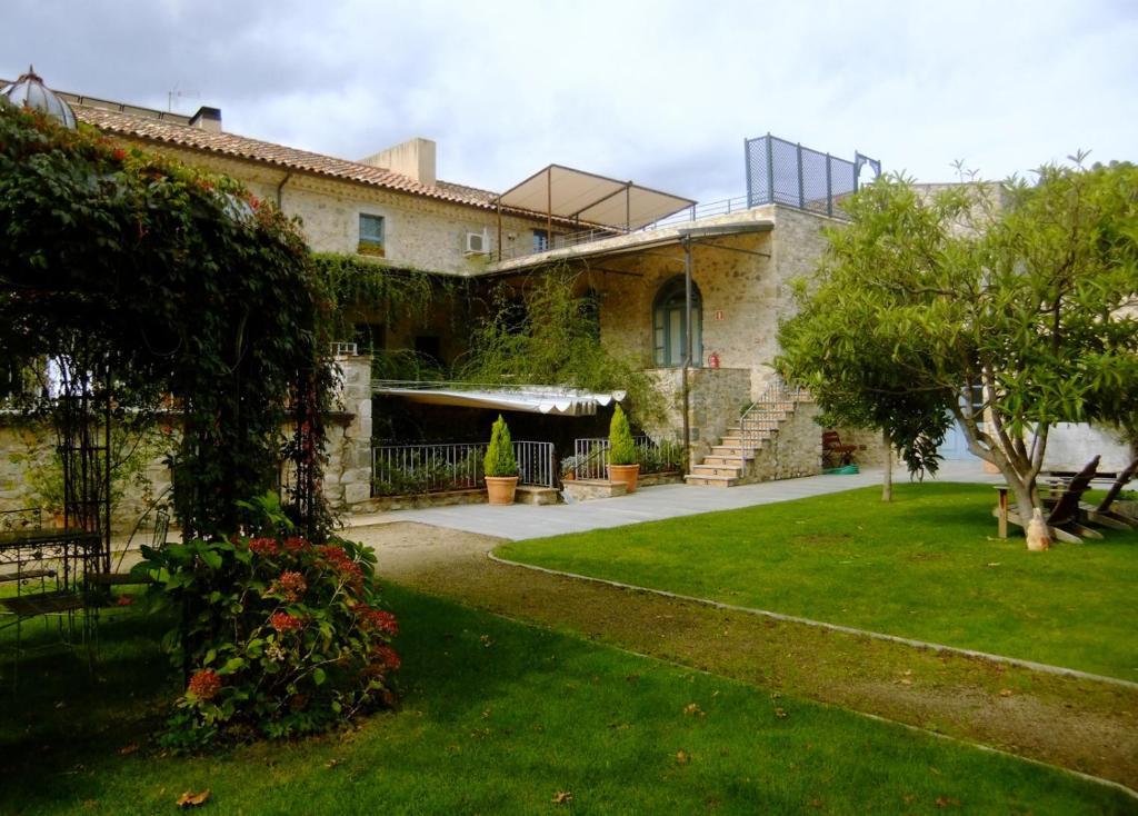 Hotel Torre Laurentii Sant Llorenc de la Muga Exterior foto